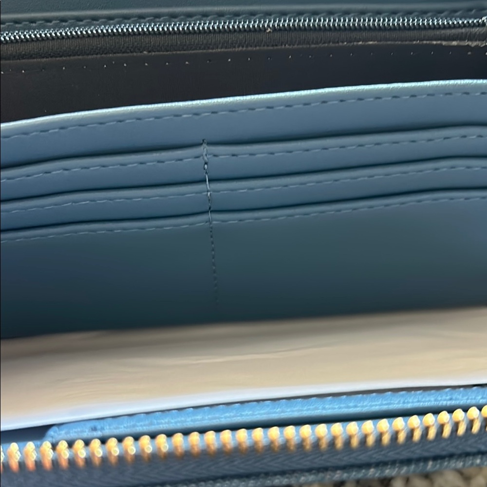 Betsey Johnson Denim  Floral Wristlet Wallet - Picture 3 of 6